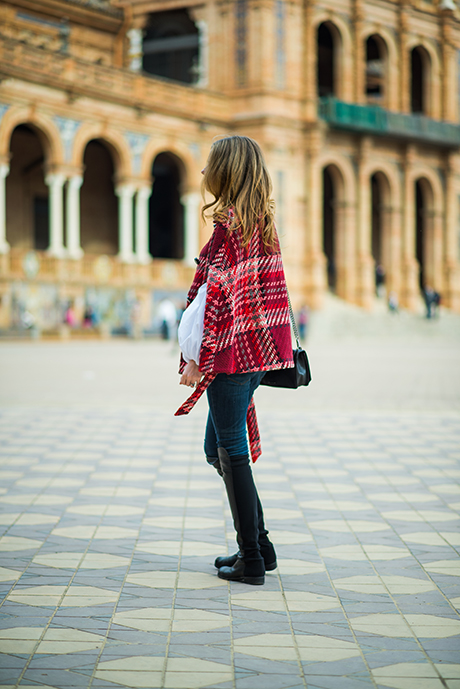 Miss USA 2011 Alyssa Campanella of The A List blog visits Seville, Spain wearing Kate Spade Chunky Plaid Cape