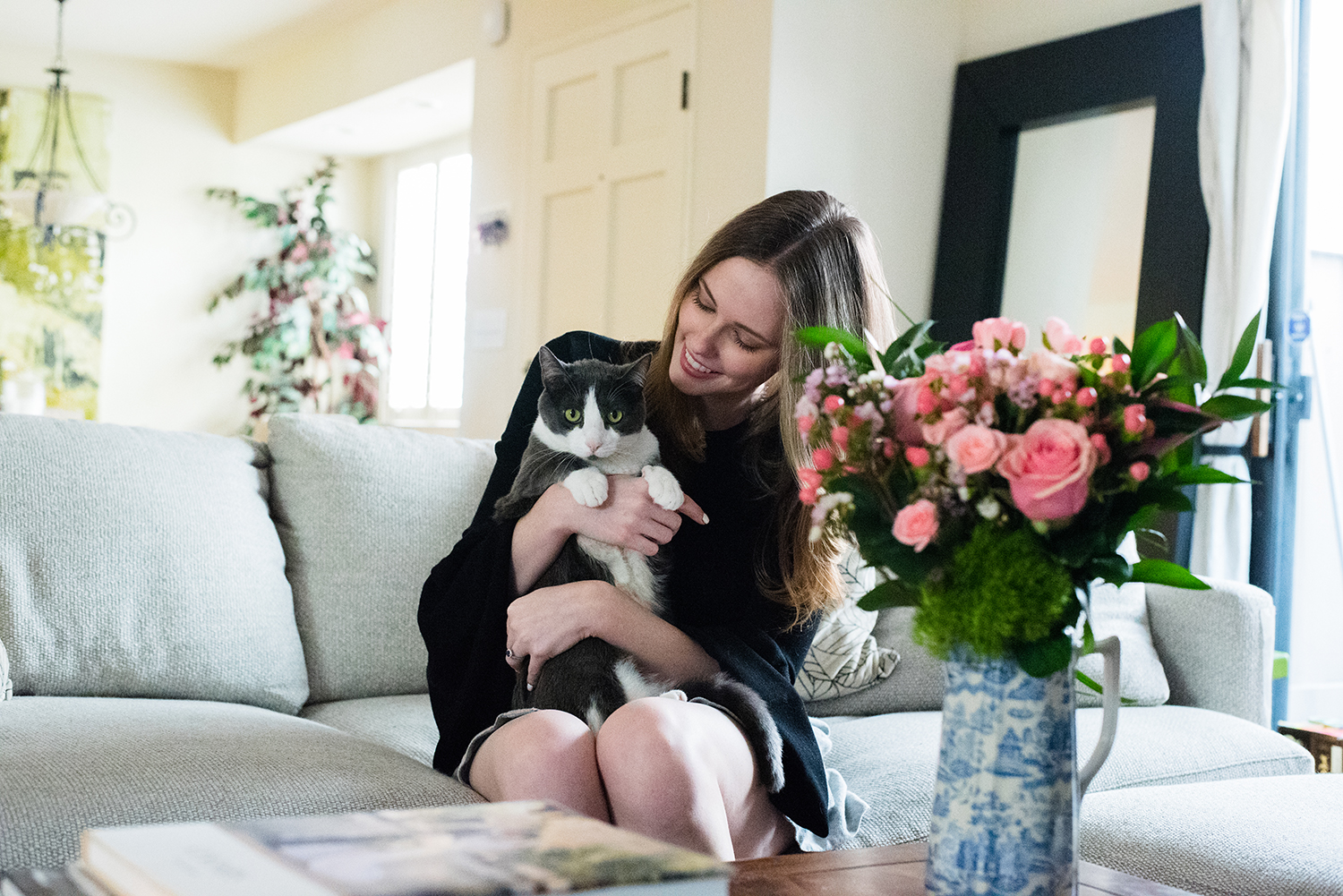 Miss USA 2011 Alyssa Campanella of The A List blog with Bouquet Bar's luxury Valentine's Day gift box and her cat Daenerys