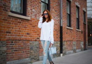 Illesteva Mirrored Sunglasses Vince Sweater Express Jeans Rebecca Minkoff Mini MAB