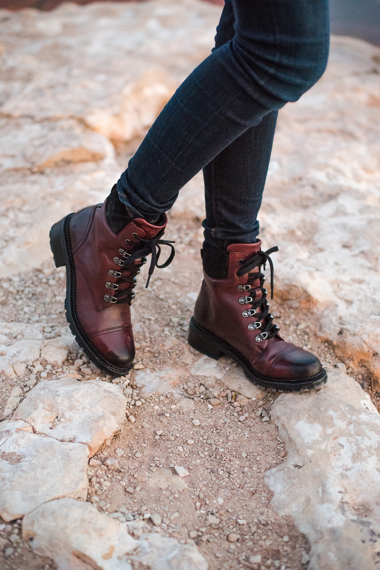frye samantha hiker boots
