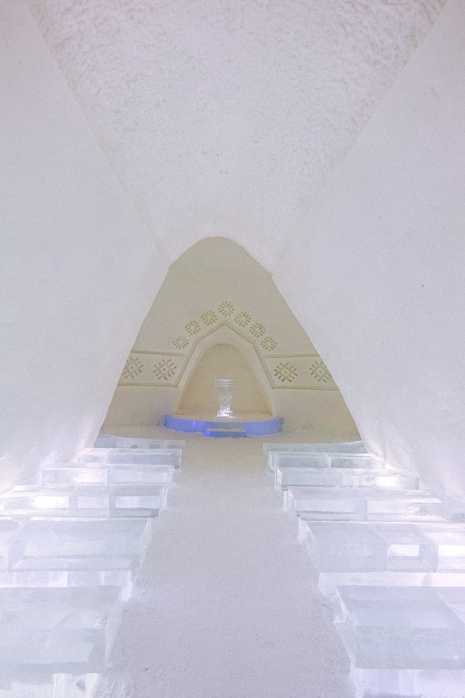Alyssa Campanella of The A List blog visits the Game of Thrones ice hotel in Finland