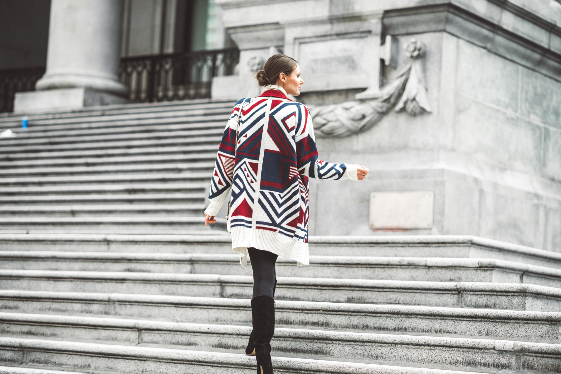 Alyssa Campanella of The A List blog shares the best in sweater coats wearing Tularosa Page sweater, Raye Maple boots, and Strathberry East West stylist bag.