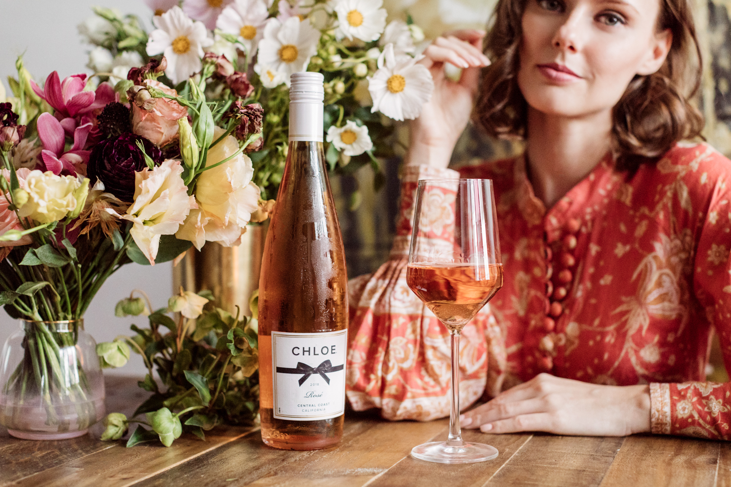 Alyssa Campanella of The A List blog endorses breast cancer awareness with Chloe wine