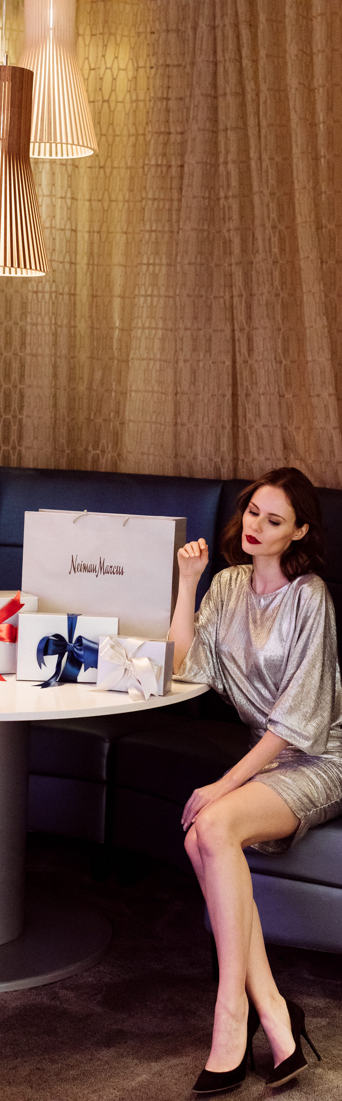 Former Miss USA 2011 Alyssa Campanella of The A List blog shares holiday prep and why she loves being an InCircle member with Neiman Marcus wearing IRO Paris