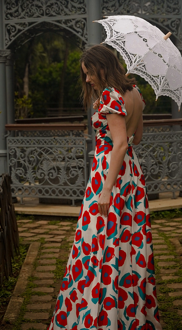 Miss USA 2011 Alyssa Campanella of The A List blog shares Bridgerton style wearing Sau Lee Paloma gown