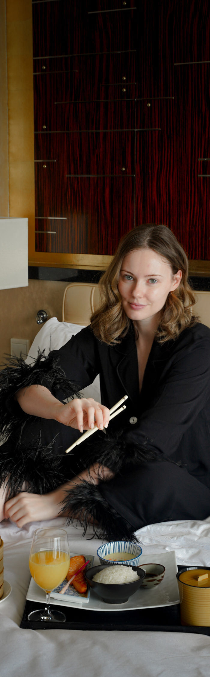 Miss USA 2011 Alyssa Campanella of The A List blog stays at Four Seasons Hotel Hong Kong for her birthday